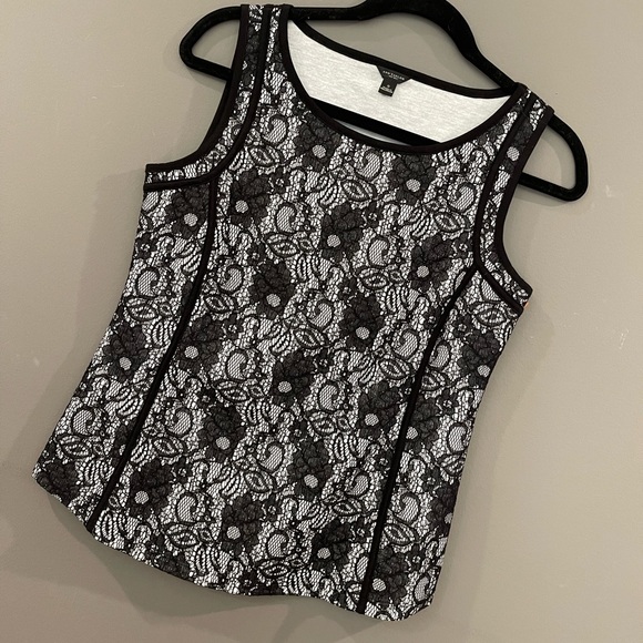 ANN TAYLOR SLEEVELESS TOP - Picture 2 of 3